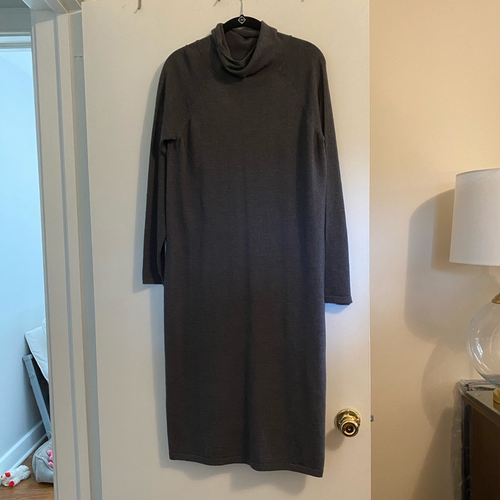 Perfect condition Talbots grey sweater dress